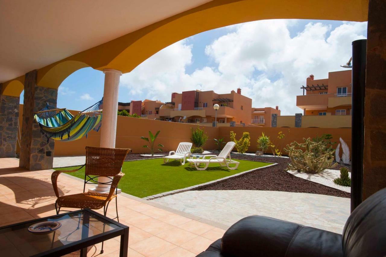 Corralejo Gin 72 Premium Apartment Luaran gambar