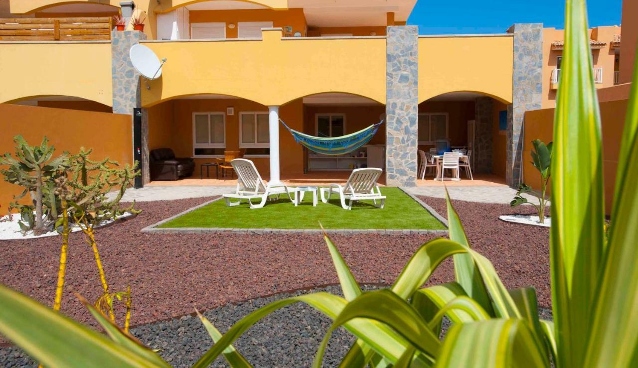 Corralejo Gin 72 Premium Apartment Luaran gambar