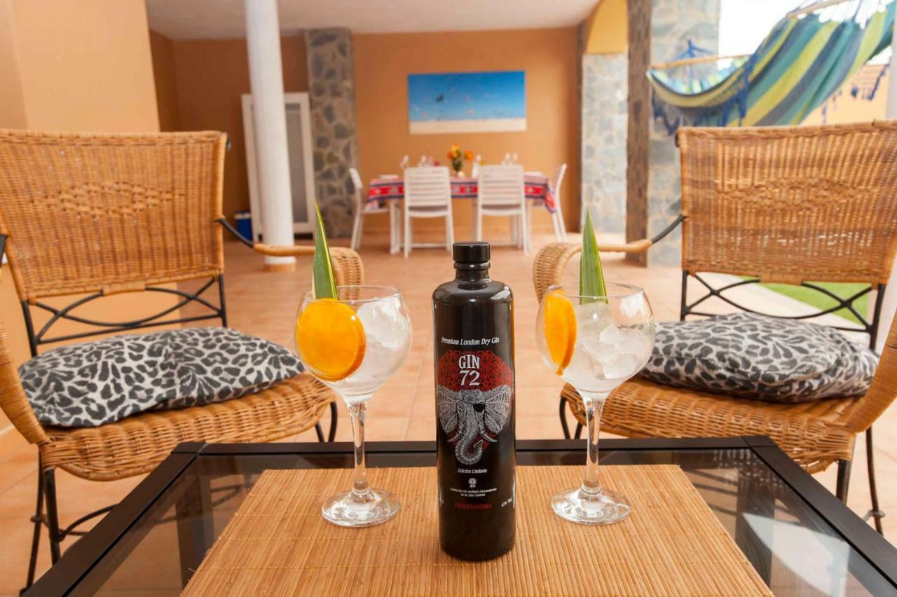 Corralejo Gin 72 Premium Apartment Luaran gambar