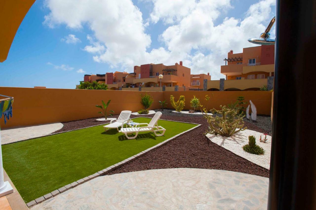 Corralejo Gin 72 Premium Apartment Luaran gambar